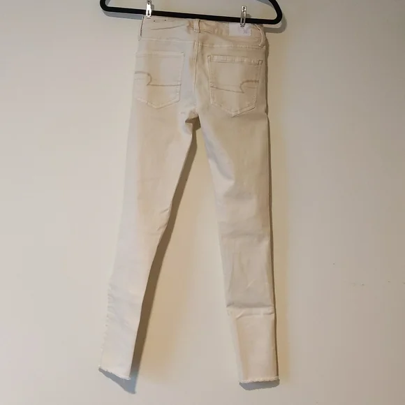 Cream Ripped Jeans - Picture 4 of 5